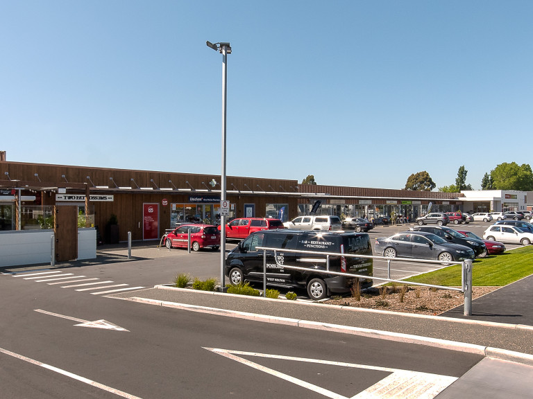 West Melton-Shopping-Centre